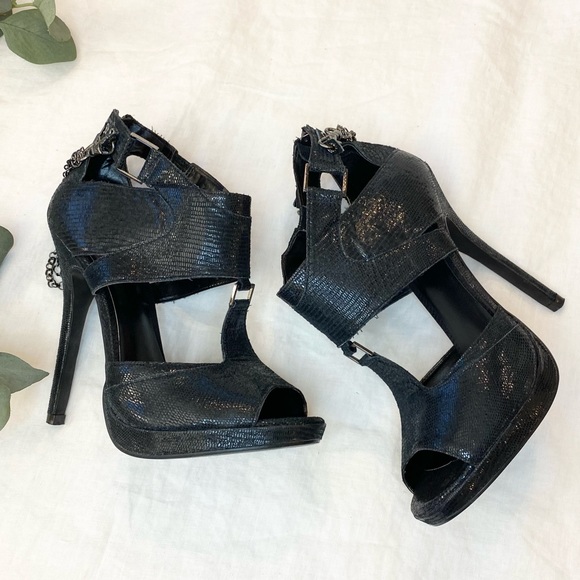 ALDO Black Chained Pumps - Picture 12 of 16
